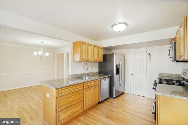 4339 CEDARLAKE CT, Alexandria, VA 22309