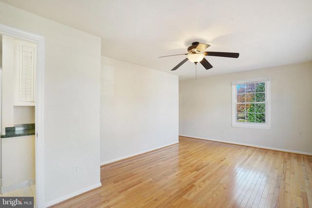 4339 CEDARLAKE CT, Alexandria, VA 22309