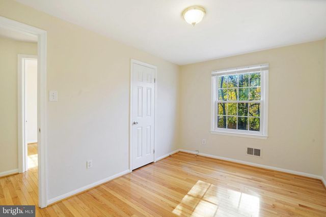 4339 CEDARLAKE CT, Alexandria, VA 22309