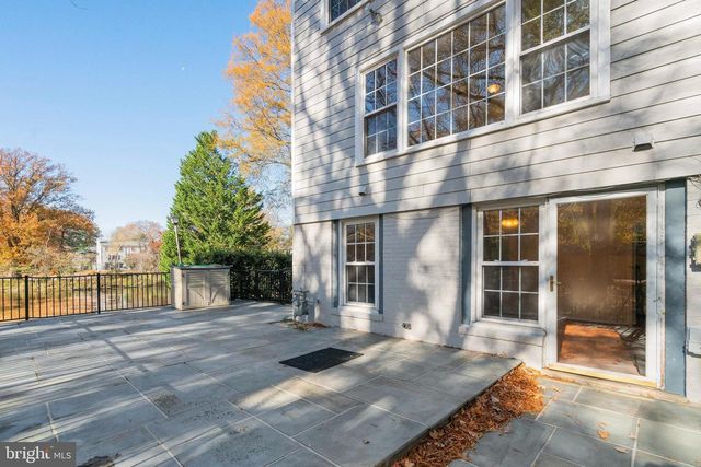 4339 CEDARLAKE CT, Alexandria, VA 22309