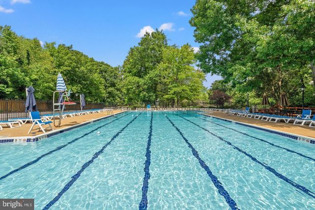 4339 CEDARLAKE CT, Alexandria, VA 22309