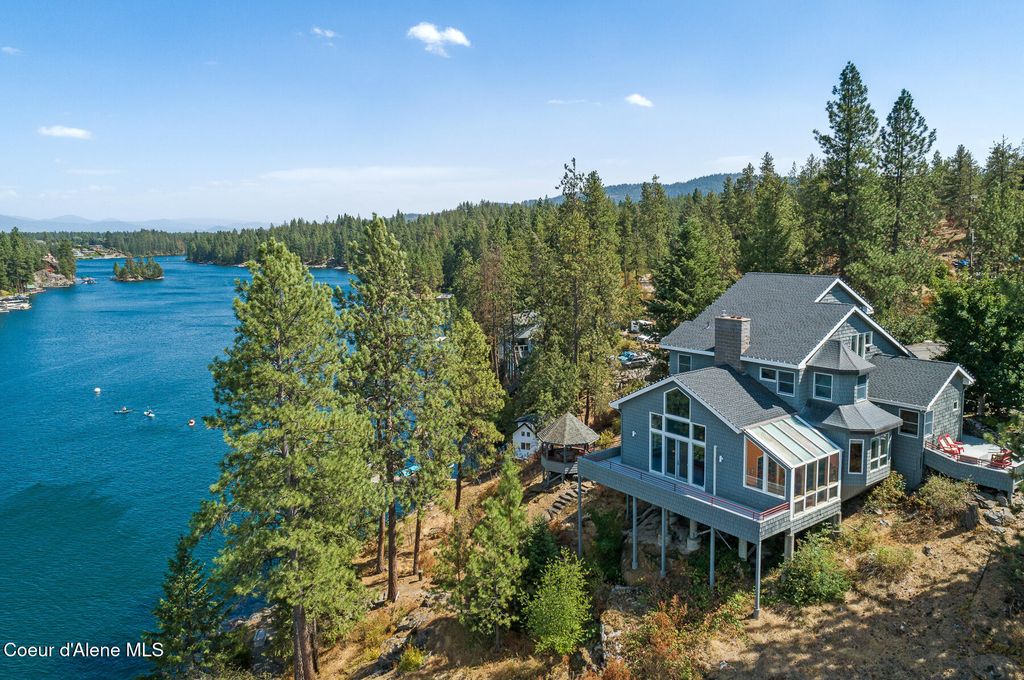 255 S THERESA TERRACE DR, Post Falls, ID 83854