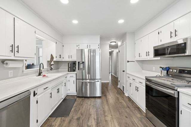 105 Hilco Dr, Lafayette, TN 37083