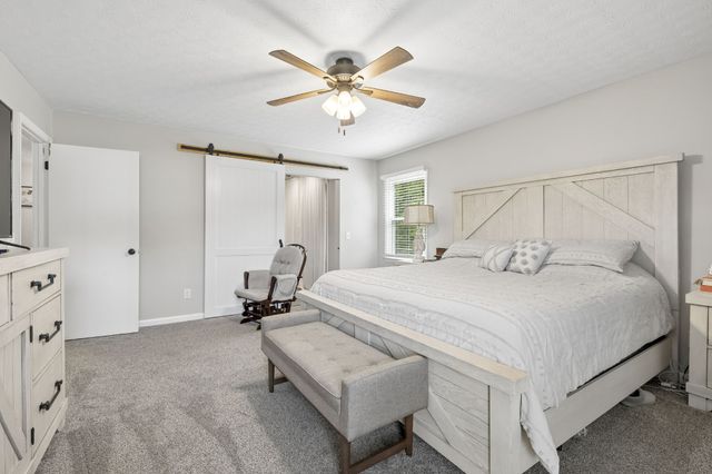 105 Hilco Dr, Lafayette, TN 37083