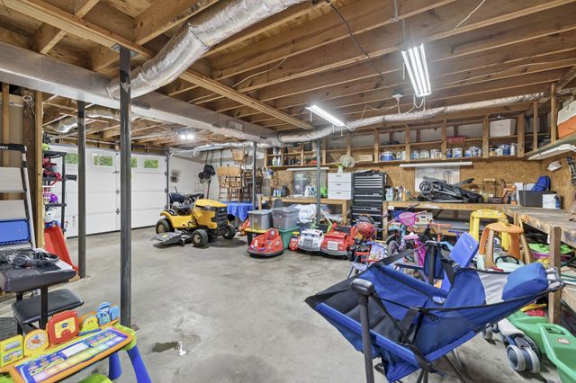 105 Hilco Dr, Lafayette, TN 37083