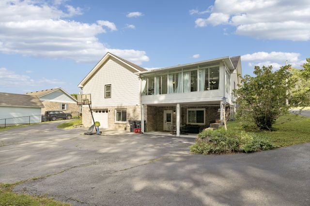 105 Hilco Dr, Lafayette, TN 37083