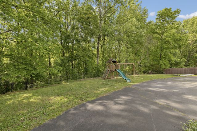 105 Hilco Dr, Lafayette, TN 37083
