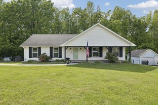 105 Hilco Dr, Lafayette, TN 37083