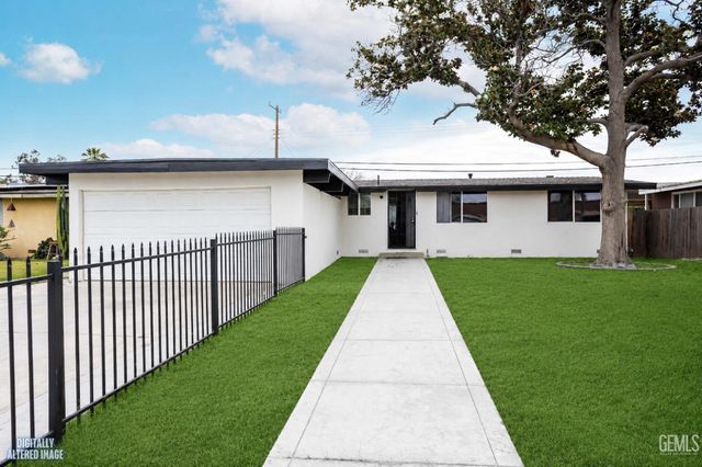 132 Morrison Street, Bakersfield, CA 93309