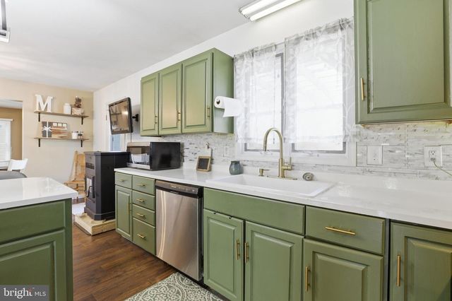 11326 SHAWNEE RD, Greenwood, DE 19950