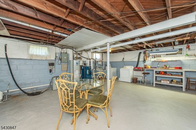 226 Westville Ave, West Caldwell Twp., NJ 07006