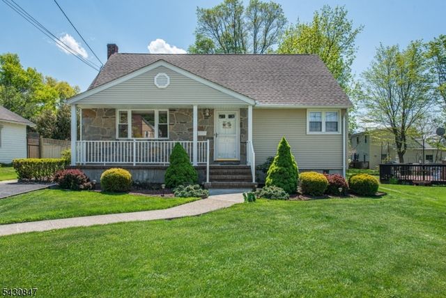226 Westville Ave, West Caldwell Twp., NJ 07006