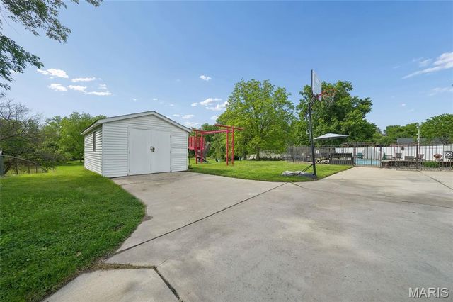 6065 Kerth Road, Unincorporated, MO 63128