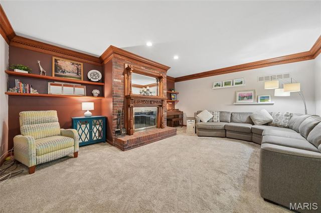 6065 Kerth Road, Unincorporated, MO 63128
