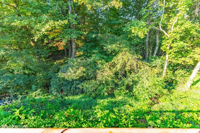 7921 Cody Lane, Knoxville, TN 37938