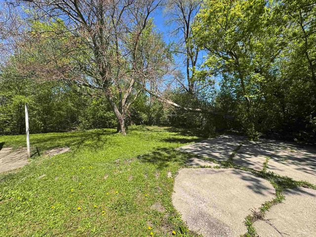 838 S 13th Street, Saginaw, MI 48601