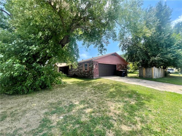 3909 Clark Avenue, Springdale, AR 72762