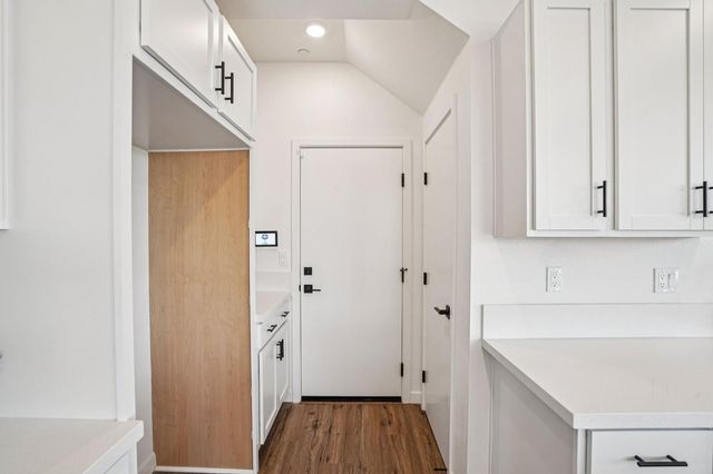 2060 Odin Walk, Sacramento, CA 95835
