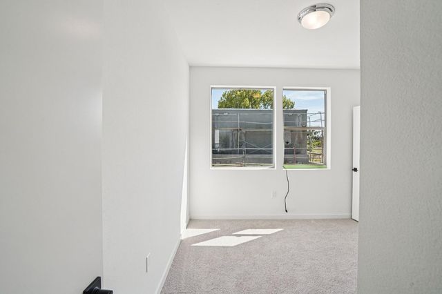 2060 Odin Walk, Sacramento, CA 95835