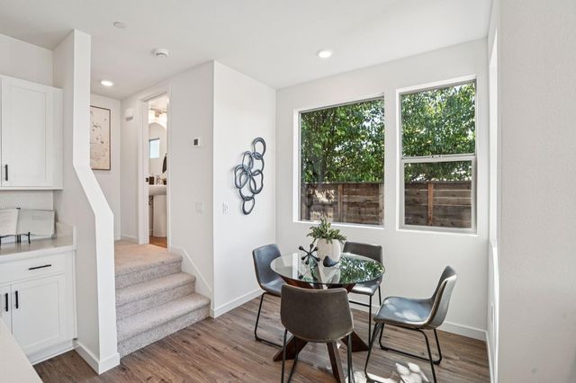 2060 Odin Walk, Sacramento, CA 95835