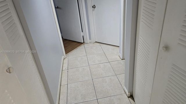 8821 Wiles Road 108, Coral Springs, FL 33067