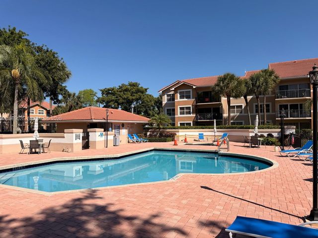 8821 Wiles Road 108, Coral Springs, FL 33067