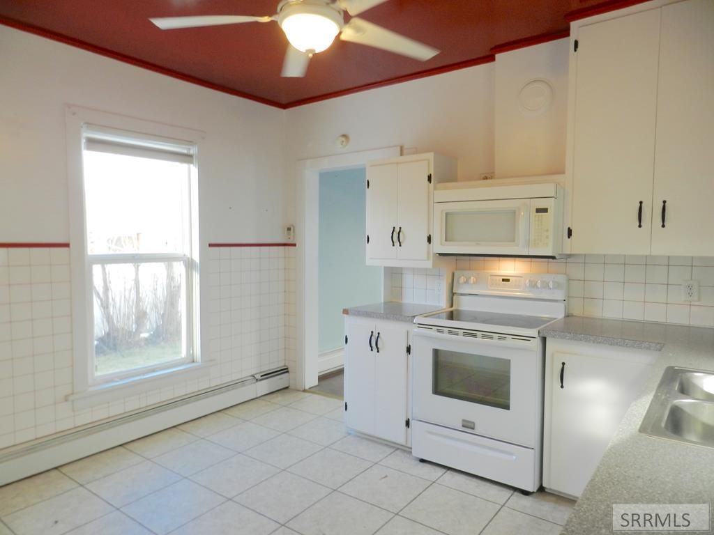 Image 10 of property listing at 901 Main Street, Salmon, ID 83467