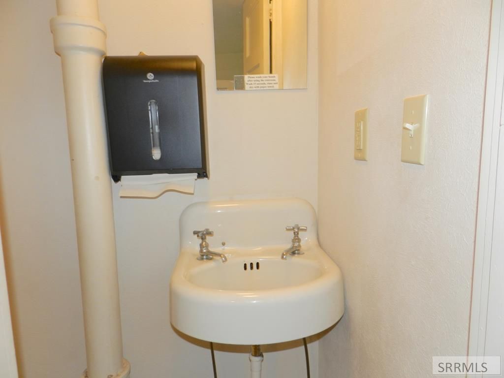 Image 32 of property listing at 901 Main Street, Salmon, ID 83467