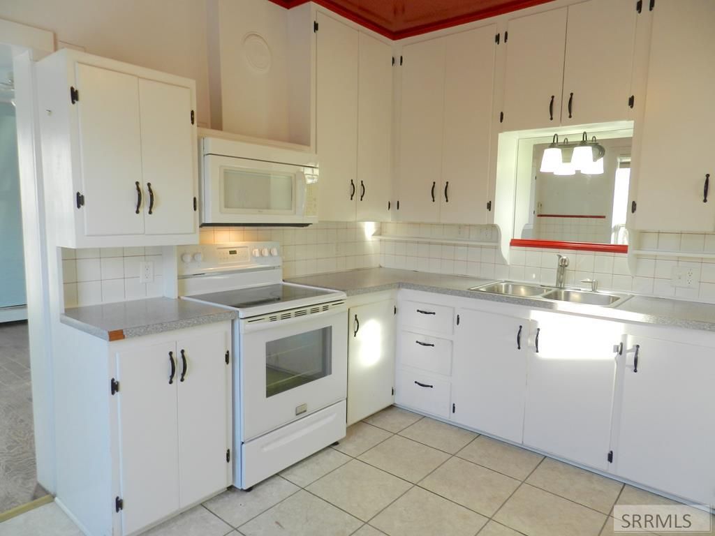 Image 9 of property listing at 901 Main Street, Salmon, ID 83467