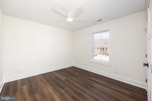 129 HOLLY HILL CT, Fruitland, MD 21826