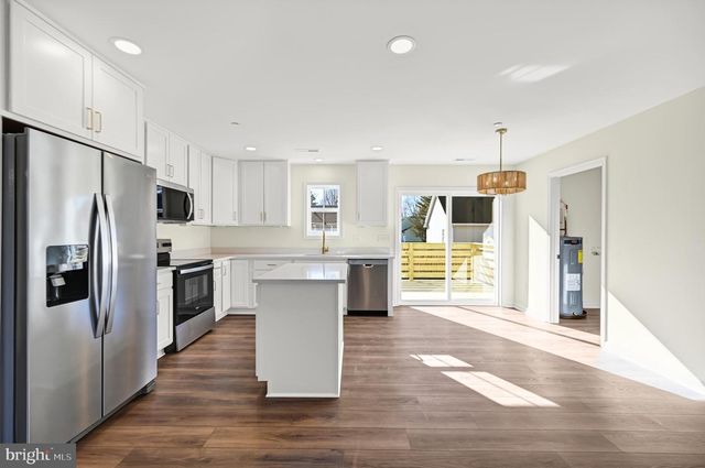 129 HOLLY HILL CT, Fruitland, MD 21826