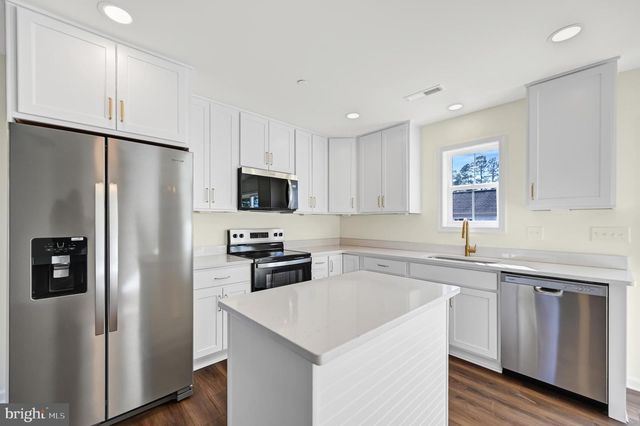 129 HOLLY HILL CT, Fruitland, MD 21826