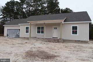 129 HOLLY HILL CT, Fruitland, MD 21826