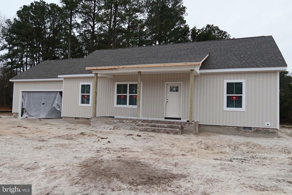 129 HOLLY HILL CT, Fruitland, MD 21826