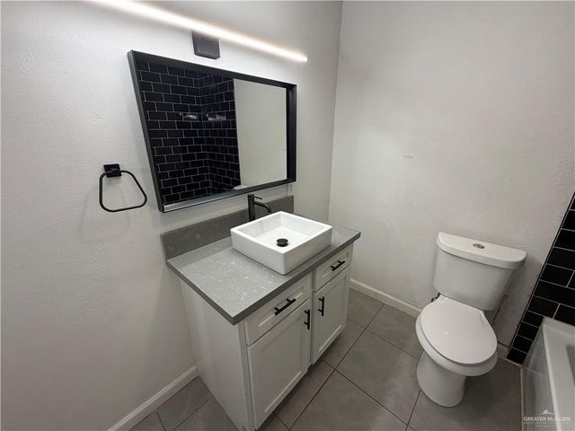 401 Boca Chica Boulevard 305, Brownsville, TX 78520