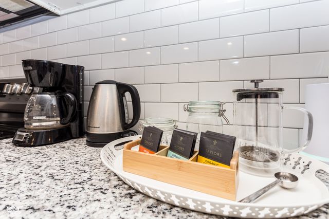 1524 S East Street, Indianapolis, IN 46225