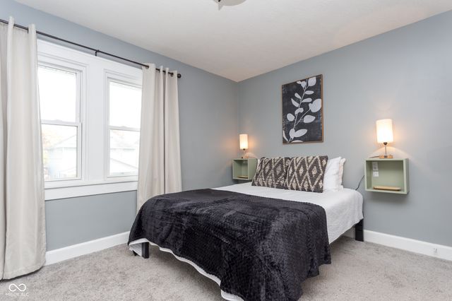 1524 S East Street, Indianapolis, IN 46225