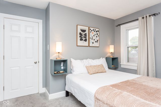 1524 S East Street, Indianapolis, IN 46225