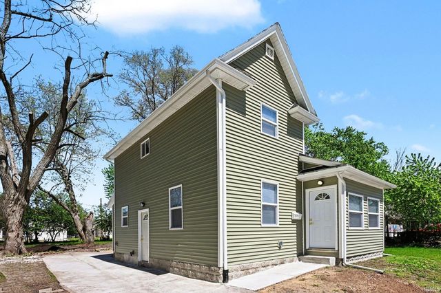 225 Milton Street, South Bend, IN 46613