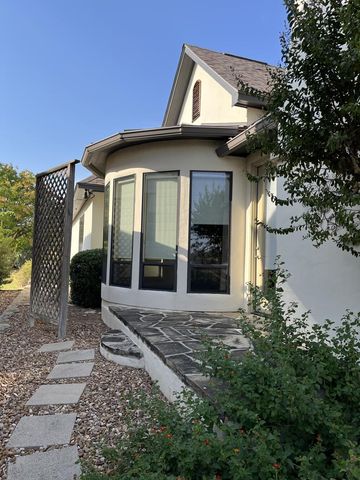 2904 Rock Barn Dr, Kerrville, TX 78028