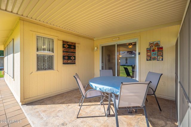 19221 N SOMBRERO Circle, Sun City, AZ 85373