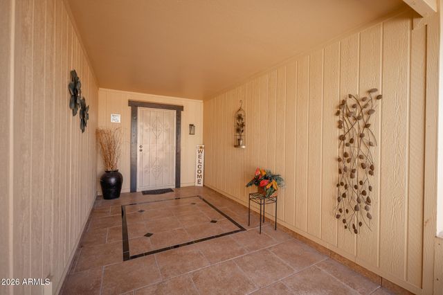 19221 N SOMBRERO Circle, Sun City, AZ 85373