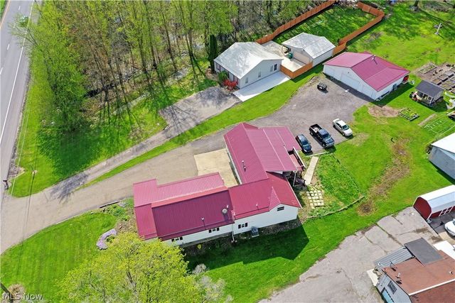 4995 Parkman Road NW, Warren, OH 44481