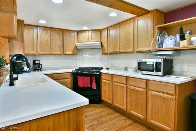 4995 Parkman Road NW, Warren, OH 44481