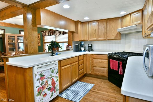 4995 Parkman Road NW, Warren, OH 44481