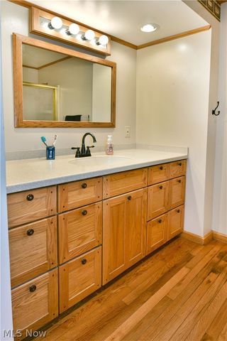 4995 Parkman Road NW, Warren, OH 44481