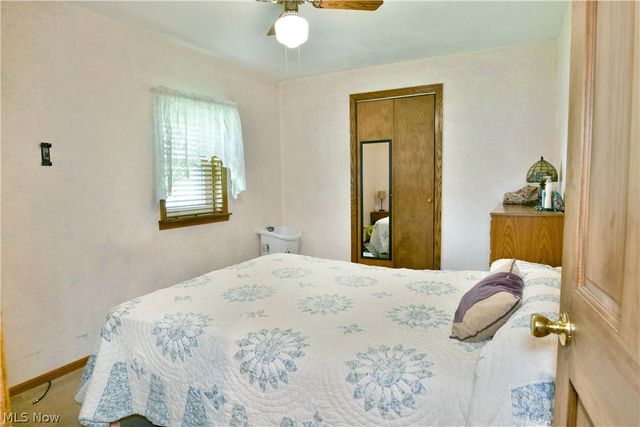 4995 Parkman Road NW, Warren, OH 44481
