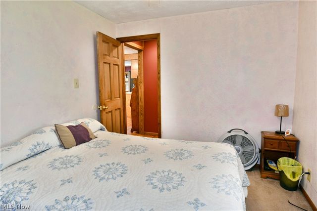 4995 Parkman Road NW, Warren, OH 44481