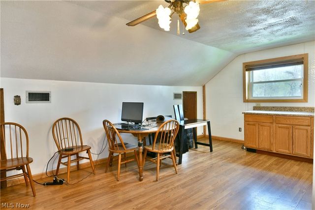 4995 Parkman Road NW, Warren, OH 44481