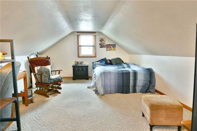 4995 Parkman Road NW, Warren, OH 44481